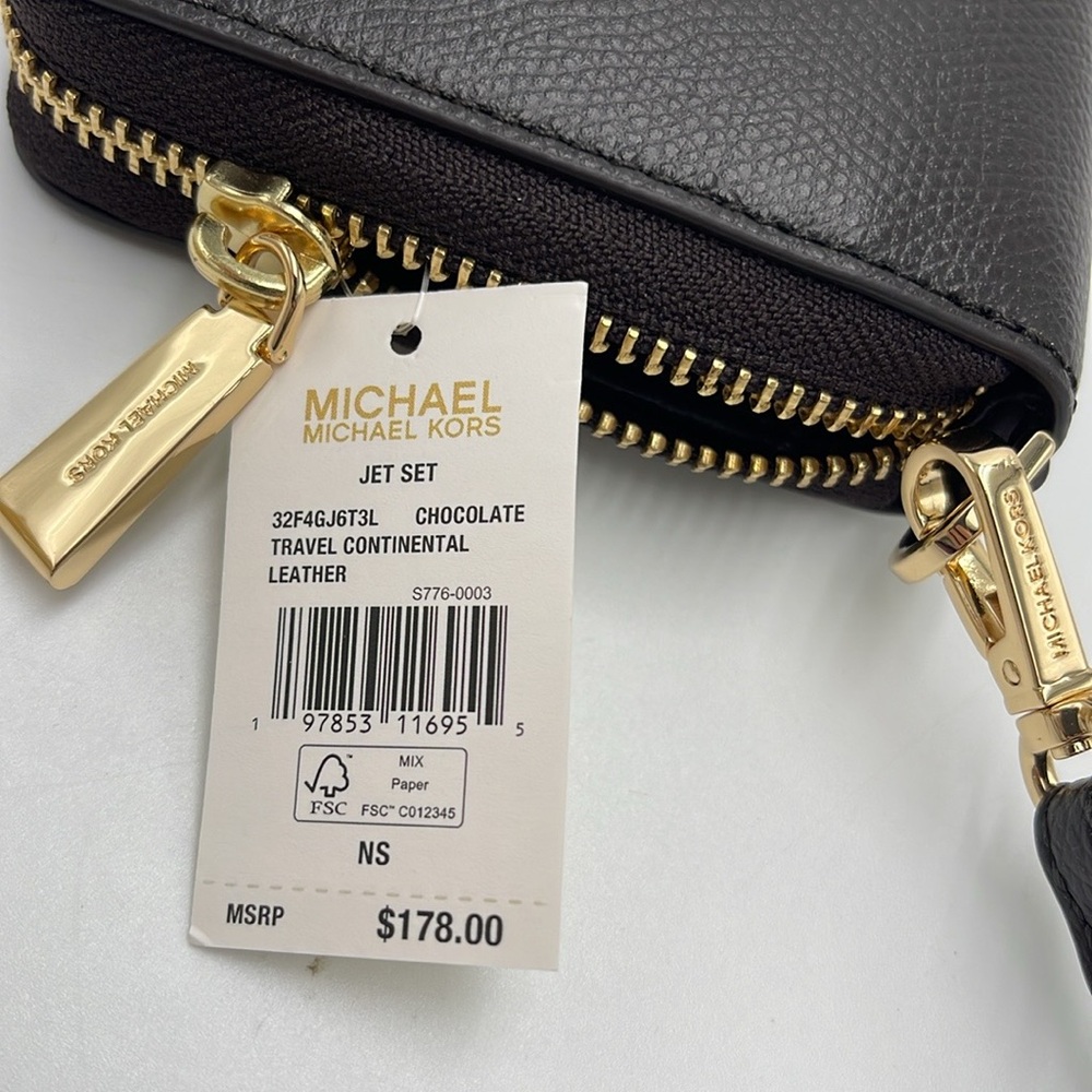 Michael Kors JST Lg Leather Continental Wallet Wristlet Phone Holder 
Chocolate - Picture 11 of 16